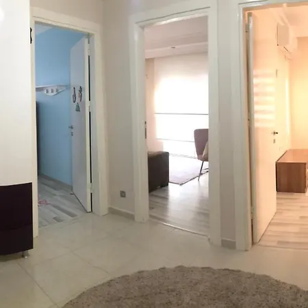 Apartment Modern Comfy Cozy And Sunny Flat In Muratpasa