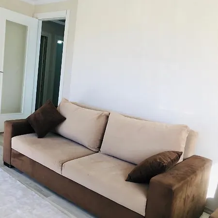 Modern Comfy Cozy And Sunny Flat In Muratpasa