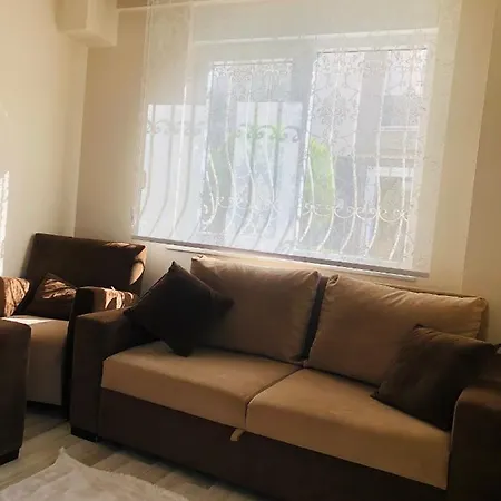 Modern Comfy Cozy And Sunny Flat In Muratpasa