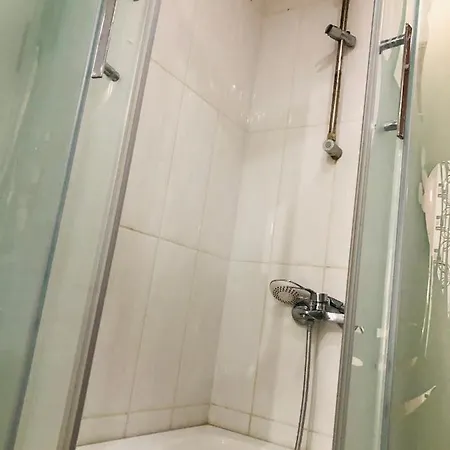 Modern Comfy Cozy And Sunny Flat In Muratpasa